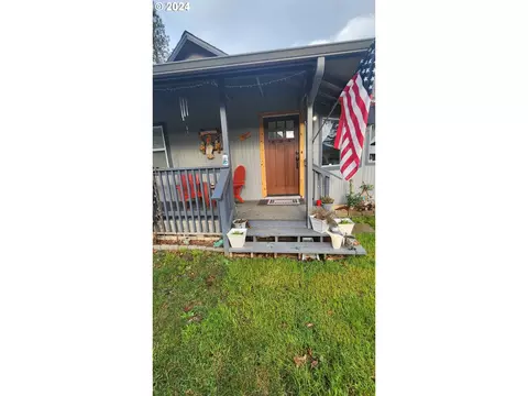 411 SW 4th Pl, Canyonville, OR 97417