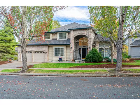 15725 SW Bobwhite Cir, Beaverton, OR 97007