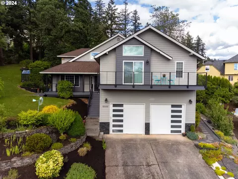 12522 SE 127th Ct, Happy Valley, OR 97086