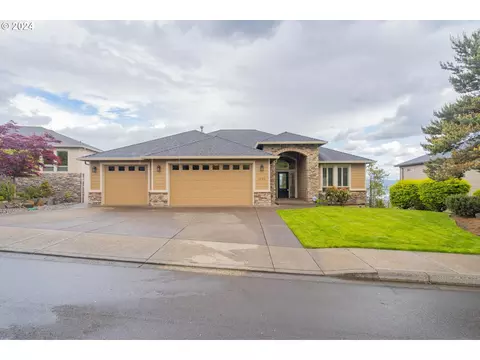 2866 W 2nd St, Washougal, WA 98671