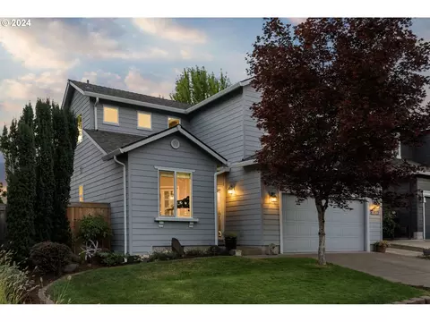17855 SW Dodson Dr, Sherwood, OR 97140