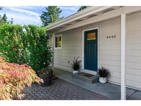9440 SW 49th Ave, Portland, OR 97219