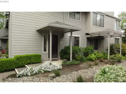 31686 SW Fairway Village Loop, Wilsonville, OR 97070