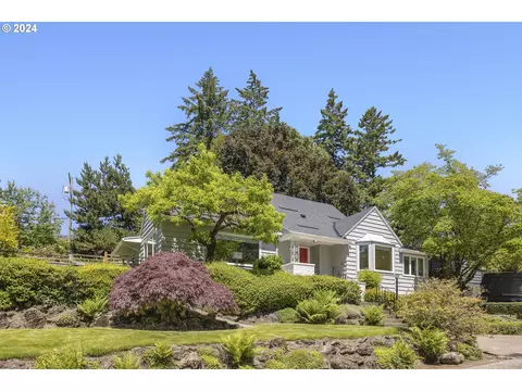 6485 SW Burlingame Pl, Portland, OR 97239