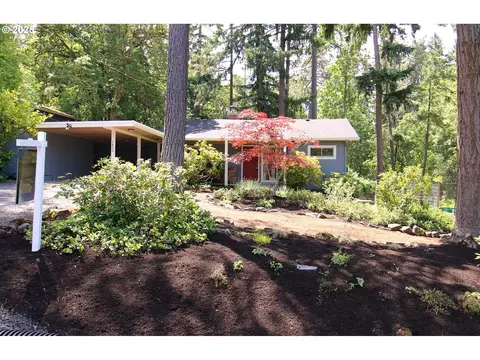 1400 W 40th Ave, Eugene, OR 97405