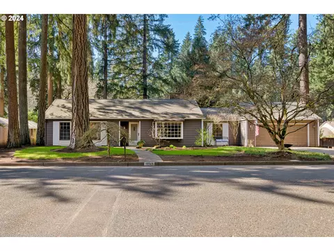 18949 Indian Creek Ave, Lake Oswego, OR 97035
