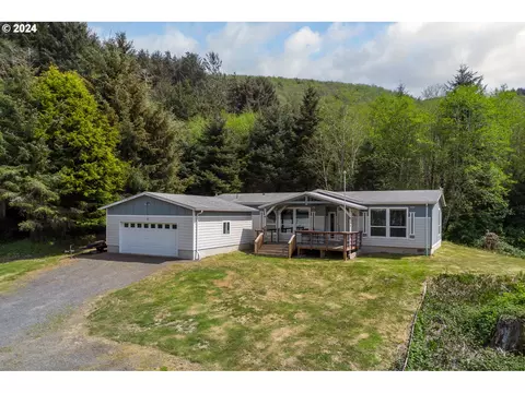 25945 Sandlake Rd, Cloverdale, OR 97112