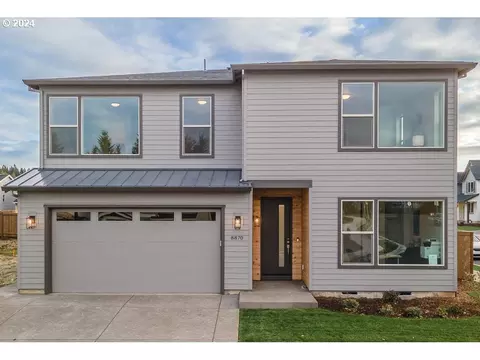 8870 SW Mohegan Ln, Tualatin, OR 97062