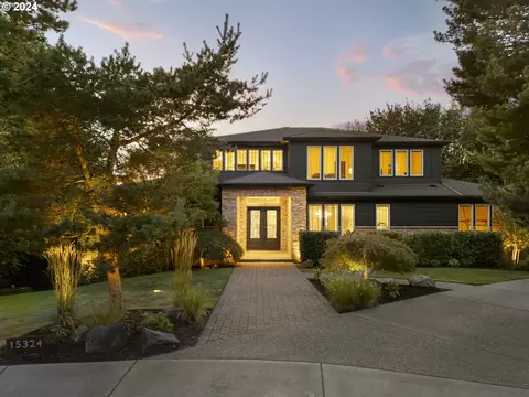 15324 NW Red Cedar Ct, Portland, OR 97231