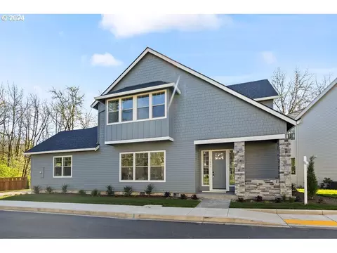 7503 NW Quinault St #122, Camas, WA 98607