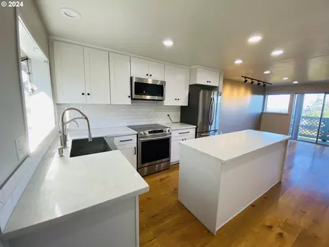 3433 Mcnary Pkwy #505, Lake Oswego, OR 97035