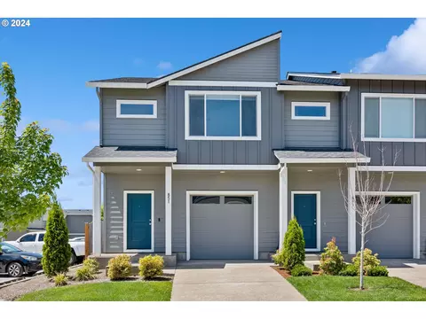 851 S 24th Ave, Cornelius, OR 97113