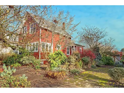 3928 NE 14th Ave, Portland, OR 97212