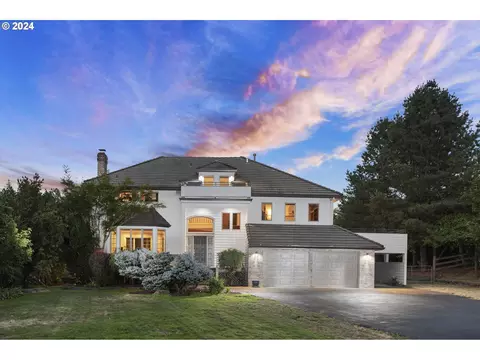 6189 SW Delker Rd, Tualatin, OR 97062