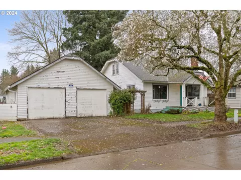 1095 Donna Ave NE, Salem, OR 97301