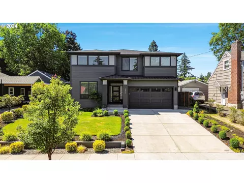 4426 NE Campaign St, Portland, OR 97218