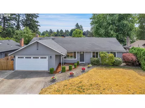 720 NE 22nd St, Gresham, OR 97030