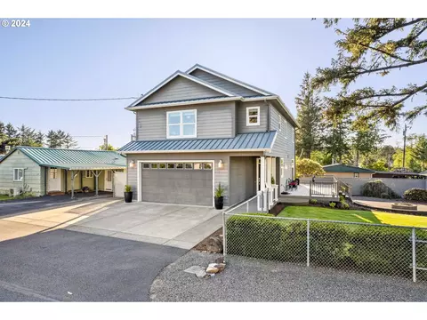 2150 Bayview Ave W, Netarts, OR 97143