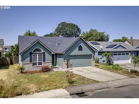 1545 SW 211th Ave, Beaverton, OR 97003