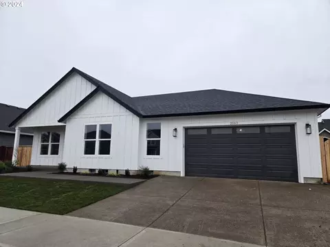 2063 SE 10th Pl, Canby, OR 97013