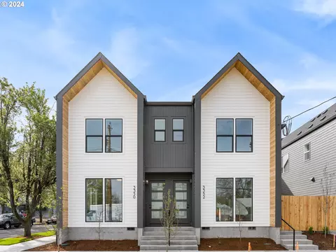 3352 N Russet St #6, Portland, OR 97217