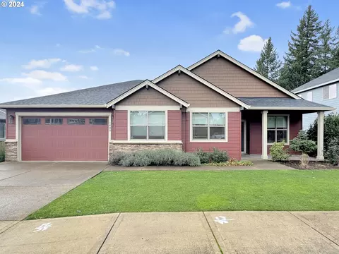 1605 NE Heaven St, Estacada, OR 97023