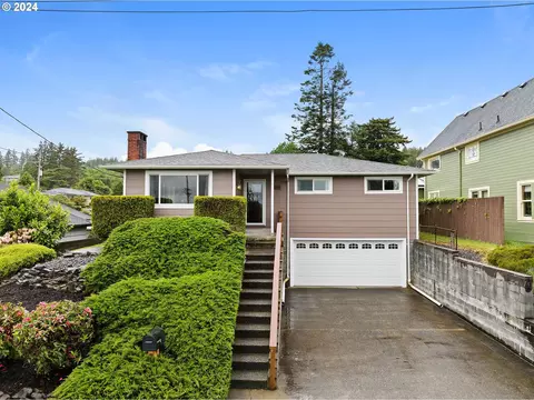 540 Olney Ave, Astoria, OR 97103