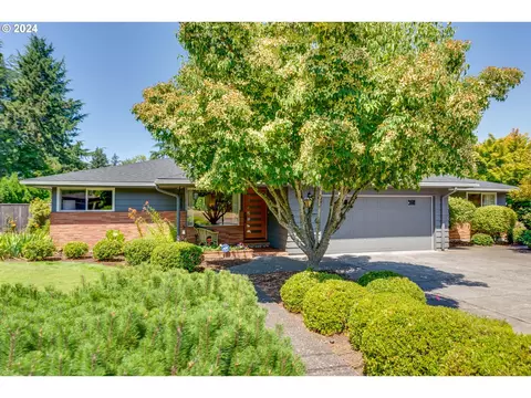 5293 SEl Centro Way, Milwaukie, OR 97267