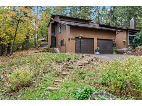 2853 Timberline Dr, Eugene, OR 97405 photo 1