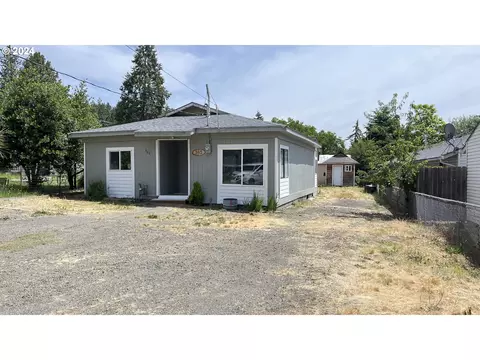 362 Kruse St, Sutherlin, OR 97479
