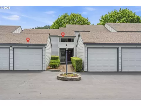 159 SW Florence Ave #E26, Gresham, OR 97080