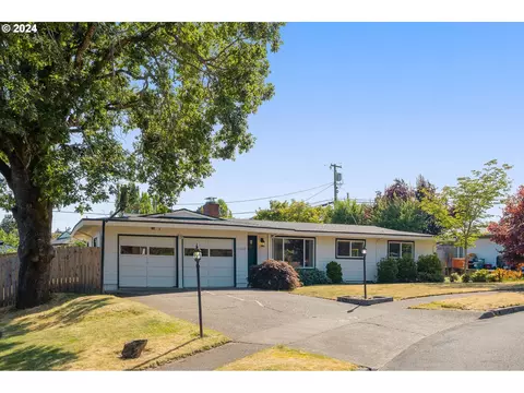 11260 SW Marylyn Pl, Beaverton, OR 97008
