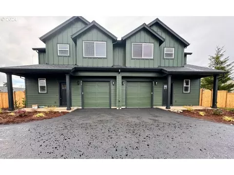 829 E 5th St, Molalla, OR 97038 photo 1
