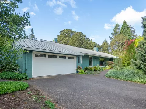 2188 Glenmorrie Ln, Lake Oswego, OR 97034
