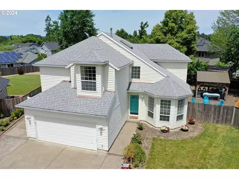 2382 NE Stephanie Ct, Hillsboro, OR 97124
