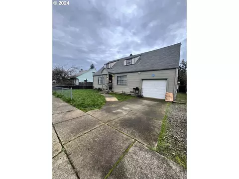 271 22nd St, Springfield, OR 97477