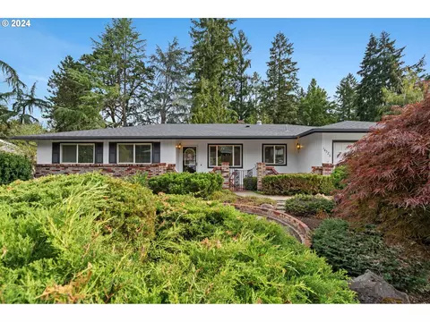 14325 SW Wilson Dr, Beaverton, OR 97008