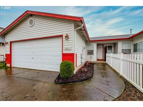 1610 SW 6th St, Battle Ground, WA 98604