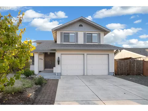 374 71st St, Springfield, OR 97478