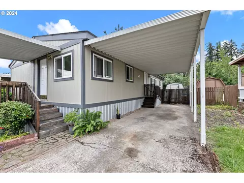 5335 Daisy St #55, Springfield, OR 97478