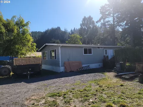 146 Fig St, Powers, OR 97466