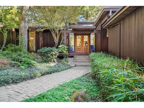 4080 Deepwood Ln NW, Salem, OR 97304