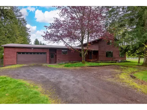 32500 SE Rainbow Rd, Estacada, OR 97023