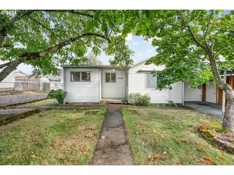 8428 SE 77th Ave, Portland, OR 97206