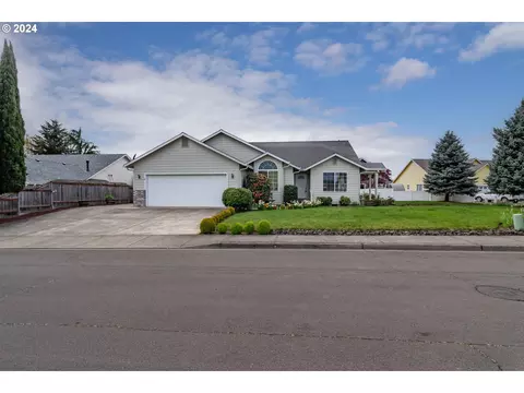 341 Candis Ct, Sutherlin, OR 97479