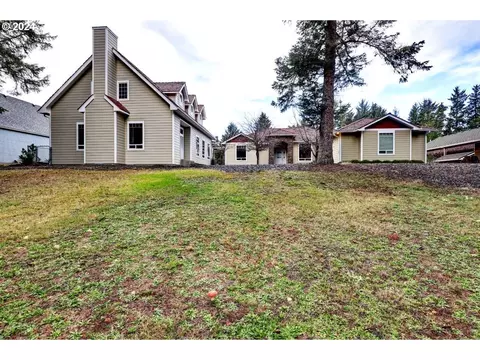1553 SW Pine Dr, Warrenton, OR 97146