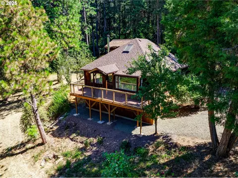 86585 Bailey Hill Rd, Eugene, OR 97405 photo 1