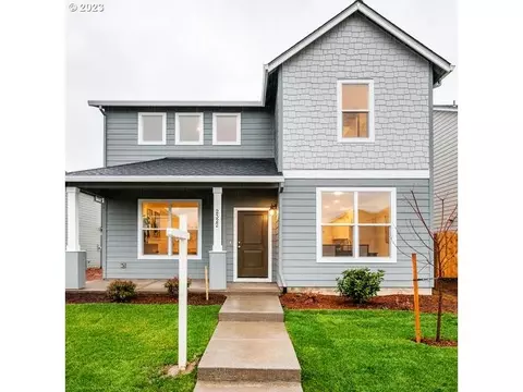 16741 SE Pleasant Valley Pkwy, Happy Valley, OR 97086