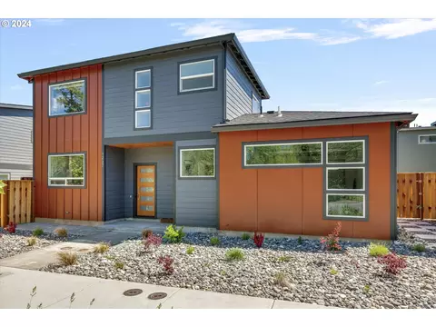 1227 30th St, Hood River, OR 97031