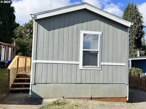 18830 Hwy 99e #9, Oregon City, OR 97045